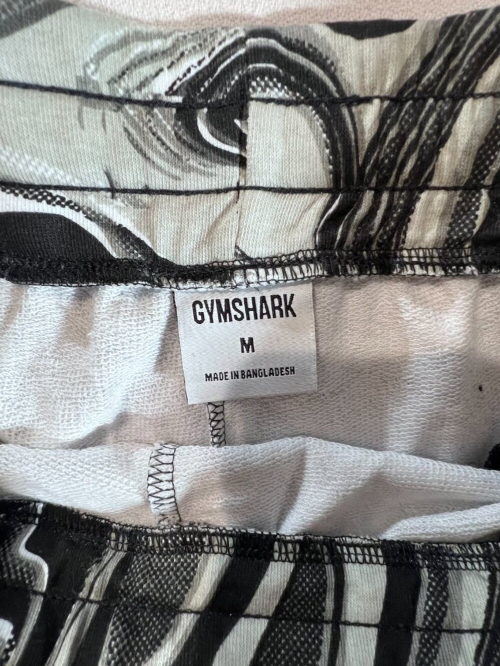 GYMSHARK Men's Black White Marble Dye hoodie and matching shorts set Size Medium - Picture 11 of 15